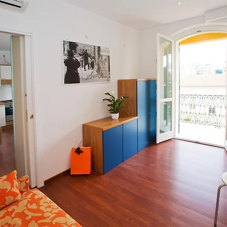 Living Casa Vacanze Loano
