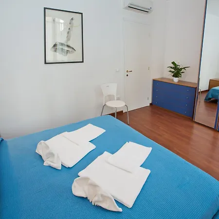 Living Casa Vacanze Apartment *